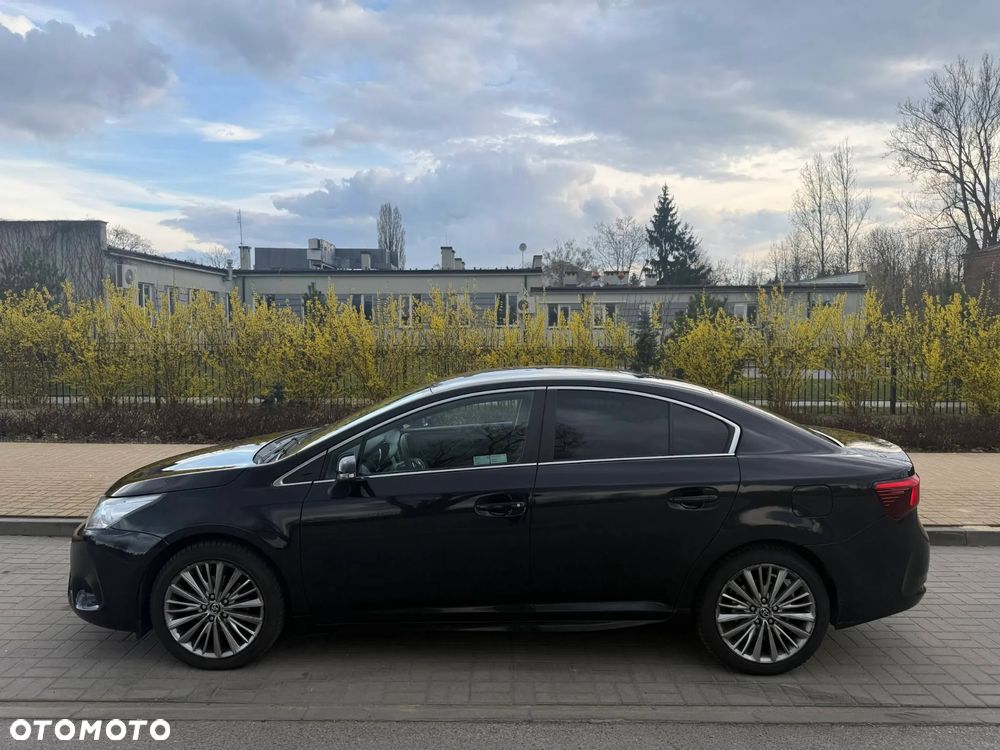 Toyota Avensis 1.8 Premium - 2