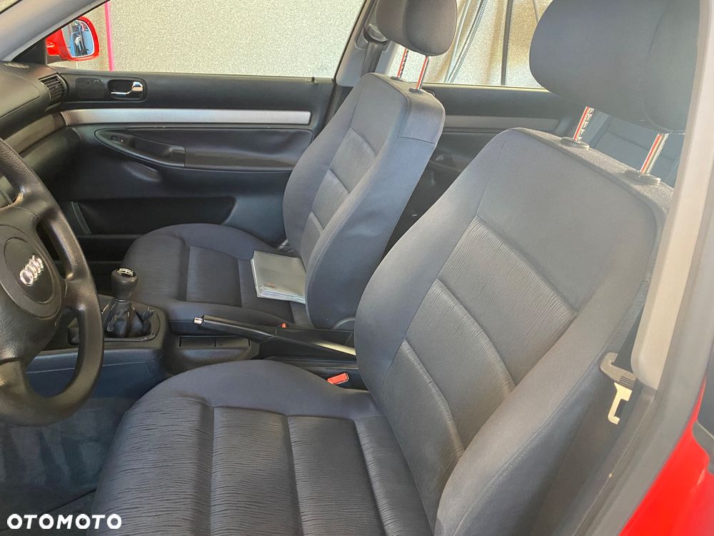 Audi A4 Avant - 13