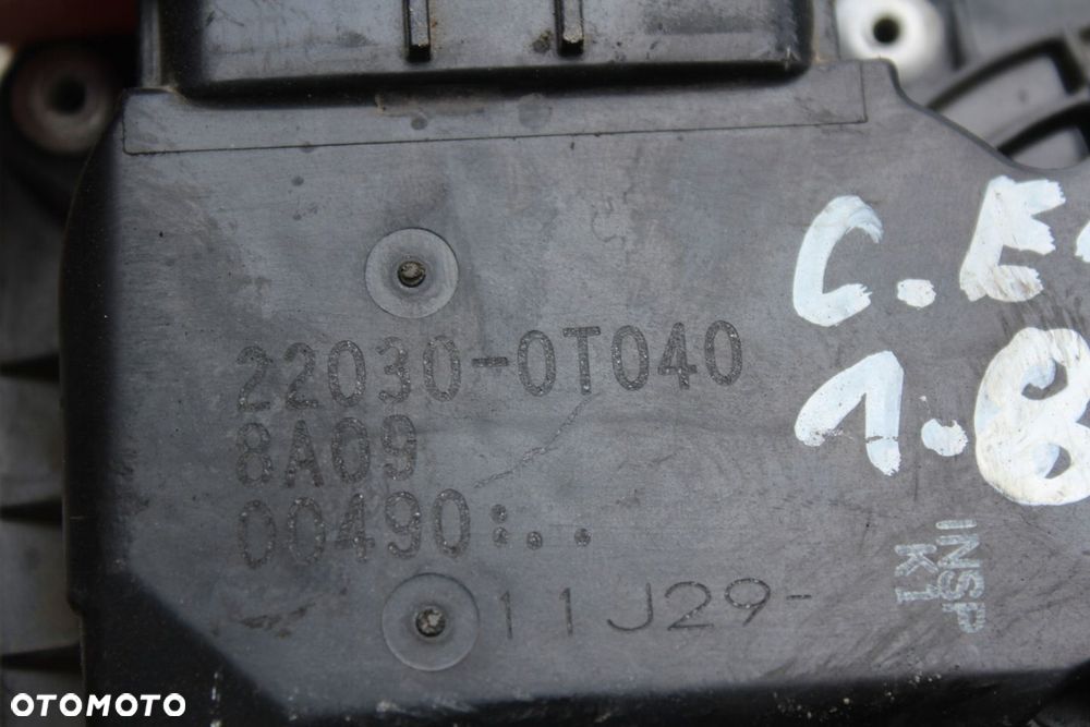 PRZEPUSTNICA COROLLA E15 1.8 22030-0T040 - 6