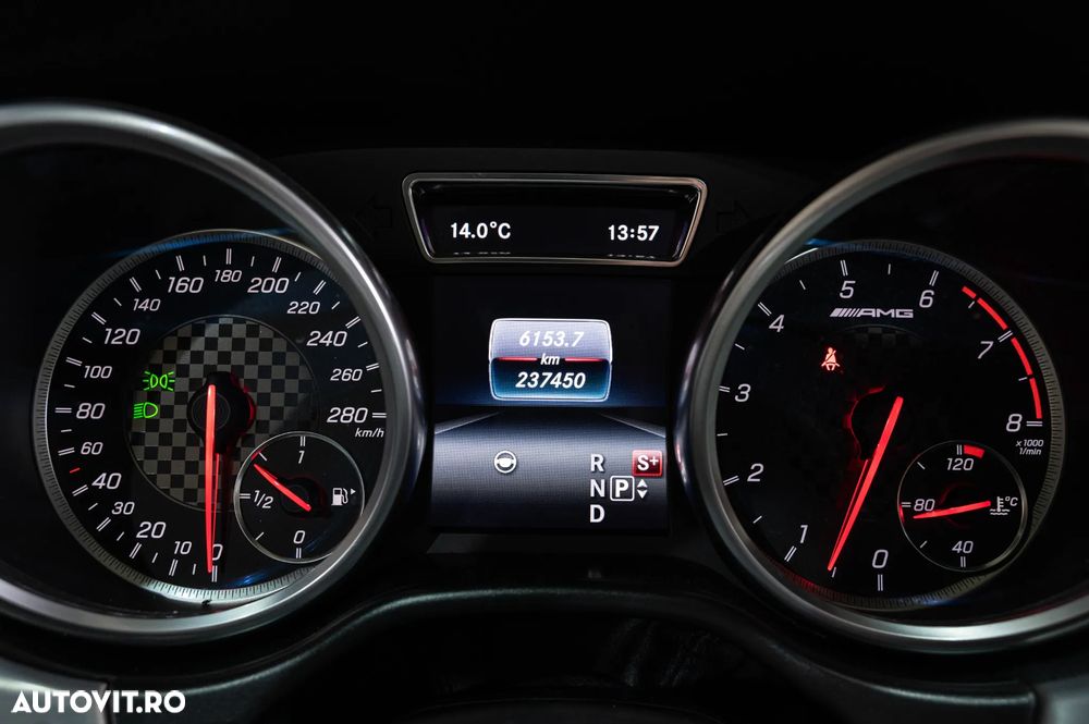 Mercedes-Benz GLE Coupe AMG 43 4M 9G-TRONIC OrangeArt Edition - 24