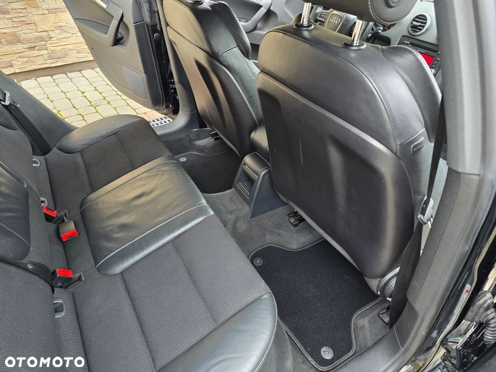 Audi A3 Sportback 1.6 S line Sportpaket (plus) - 32