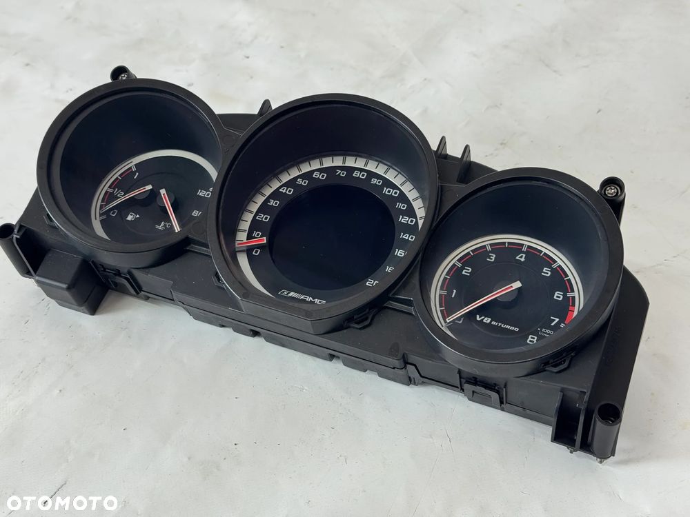 Mercedes Benz CLS 63s AMG Licznik zegary a2189008404 - 2