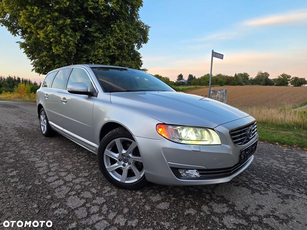 Volvo V70 D5 AWD Dynamic Summum - 19