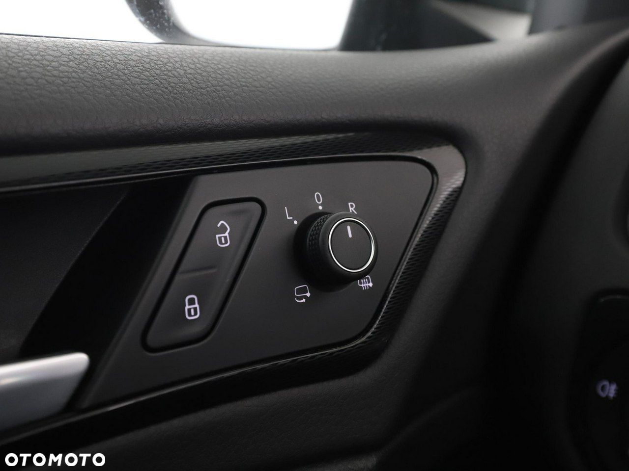 Volkswagen Golf 1.4 GTE Plug-In-Hybrid DSG - 40