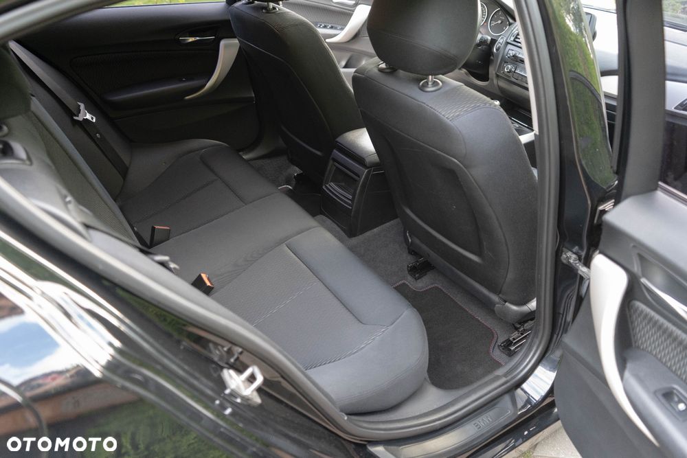 BMW Seria 1 116d - 9