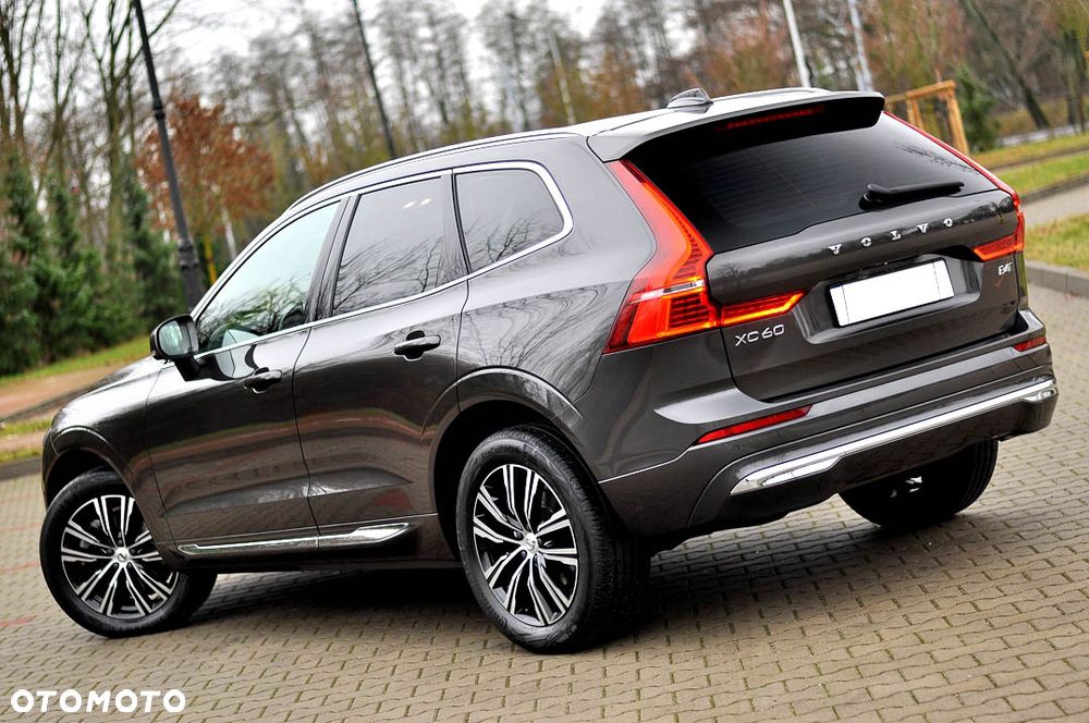 Volvo XC 60 B4 D AWD Geartronic Inscription - 13