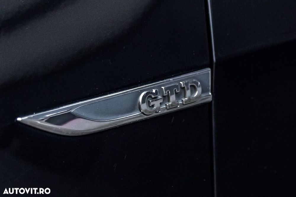 Volkswagen Golf 2.0 TDI DPF BMT DSG GTD - 4