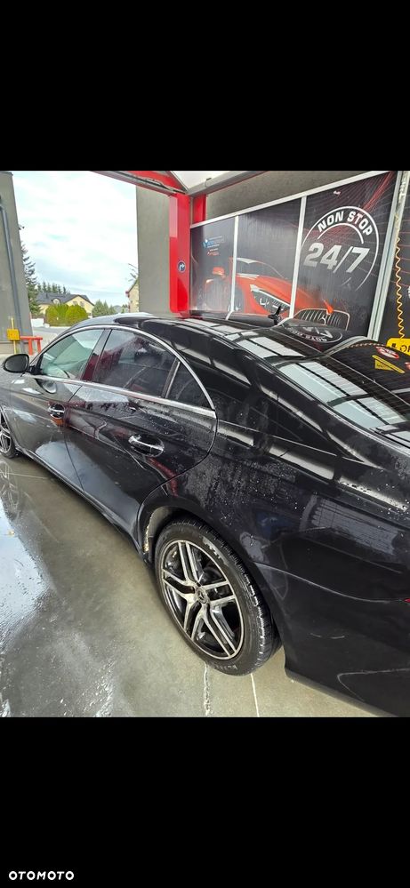 Mercedes-Benz CLS - 6