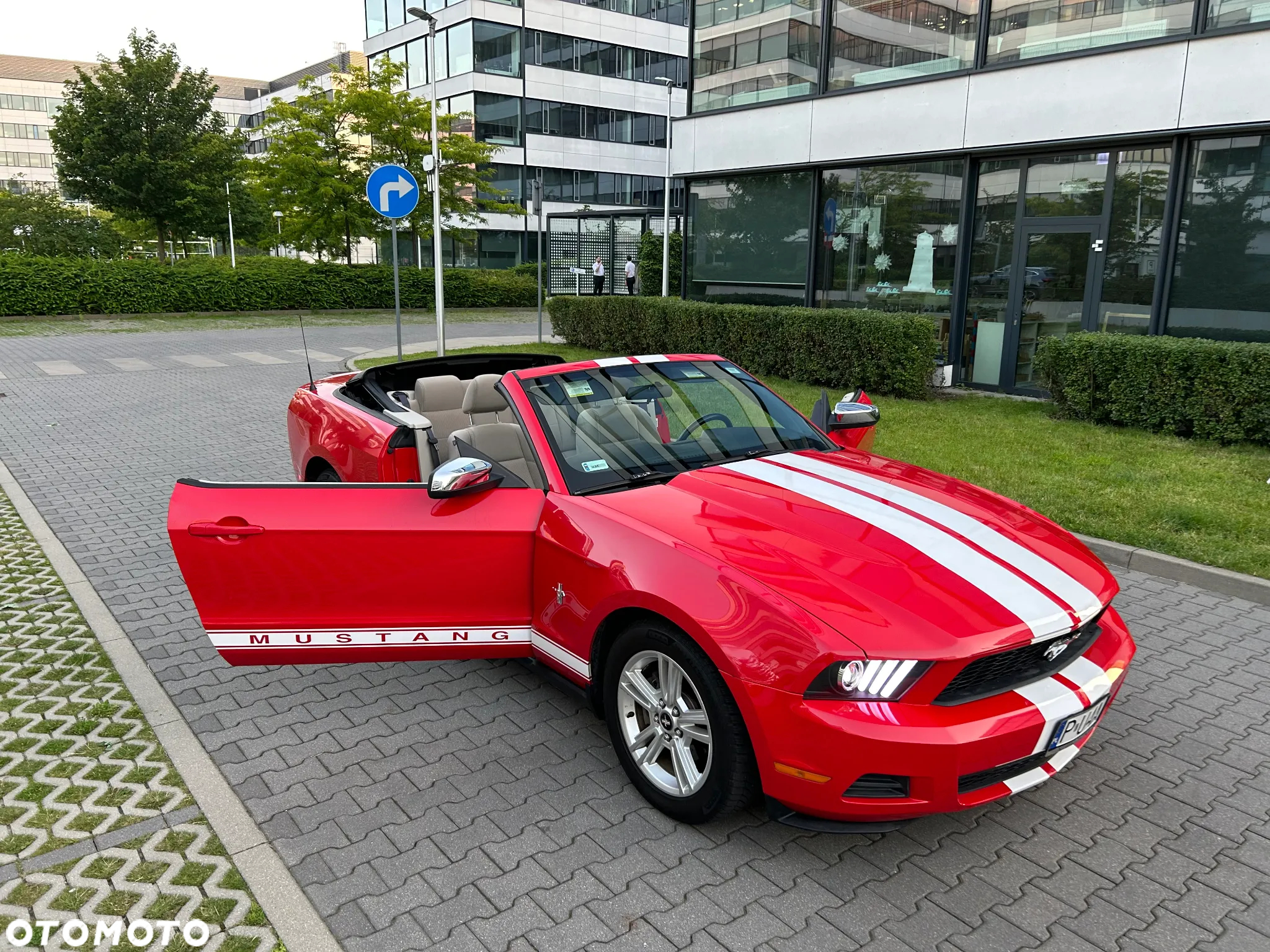 Ford Mustang - 11