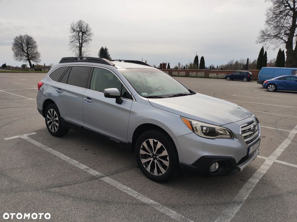 Subaru Outback 2.5i Exclusive - 8