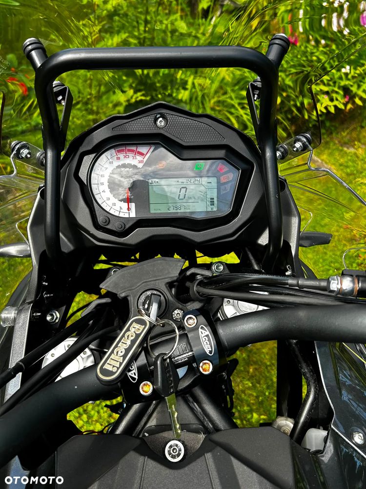 Benelli TRK 502 - 5