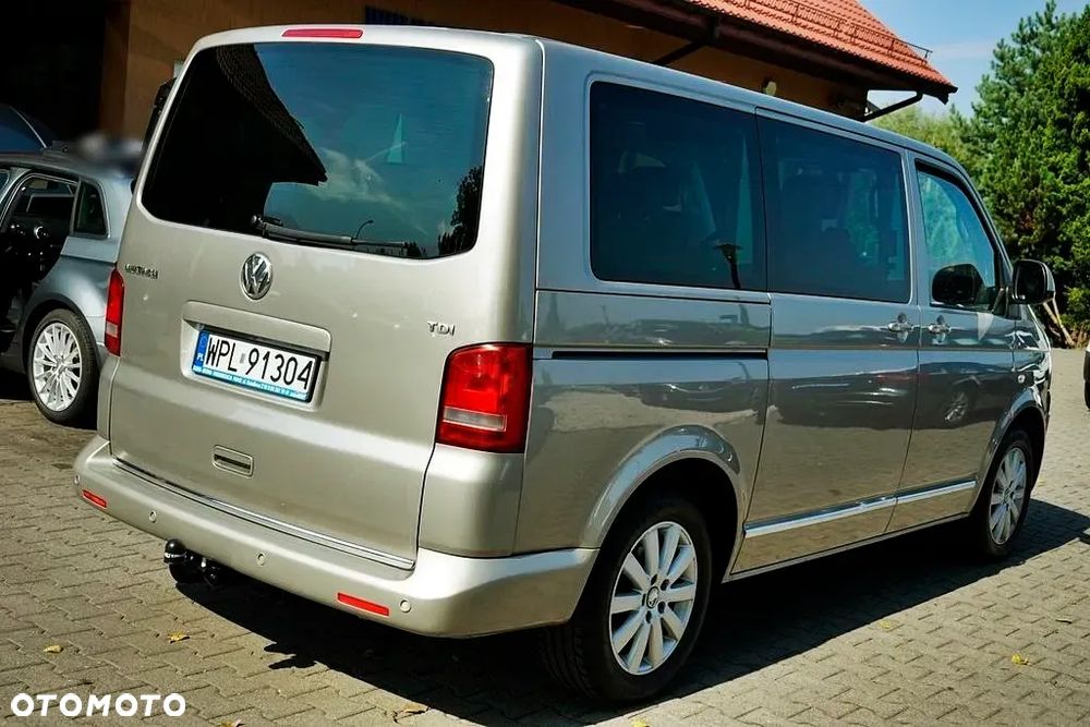 Volkswagen Multivan - 7