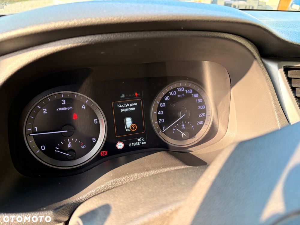 Hyundai Tucson blue 1.7 CRDi 2WD Style - 9