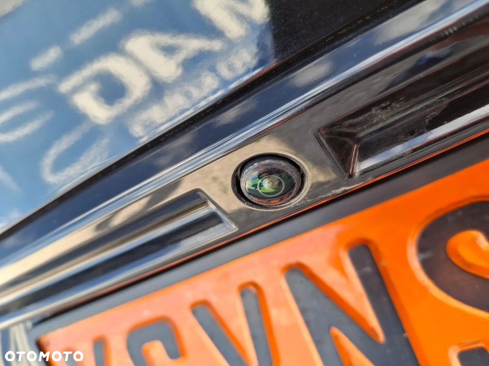 Peugeot 2008 1.2 PureTech Allure S&S EAT8 - 12