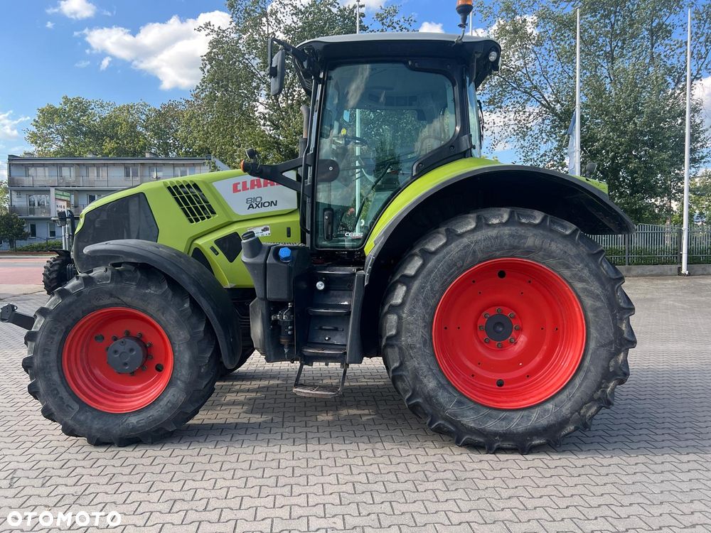 Claas AXION 810 - 5