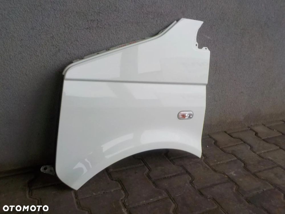 VW T5 LIFT 10- BŁOTNIK LEWY BIAŁY LB9 W KOLOR - 2