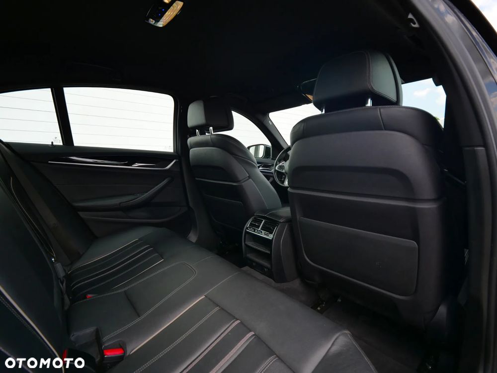 BMW Seria 5 530i xDrive M Sport sport - 34