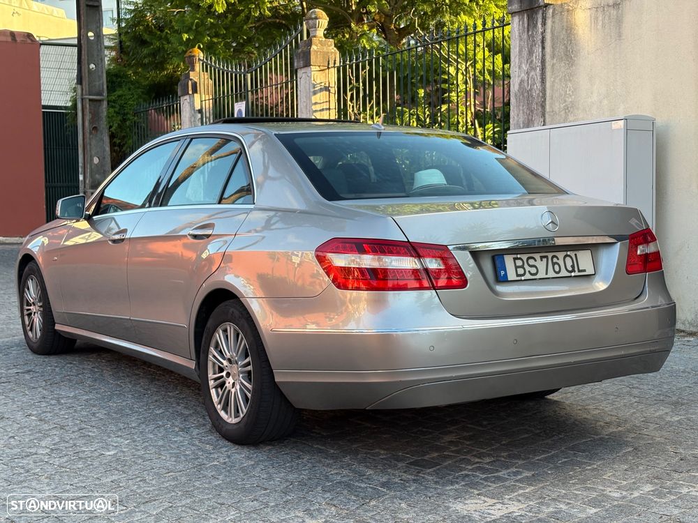 Mercedes-Benz E 220 CDI DPF BlueEFFICIENCY Auto Elegance - 6
