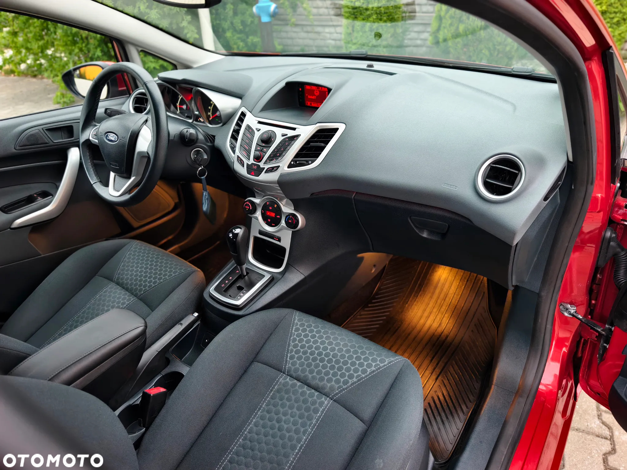 Ford Fiesta 1.4 Autom Titanium - 15