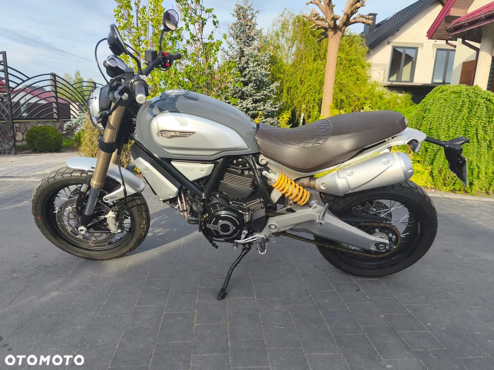 Ducati Scrambler - 1