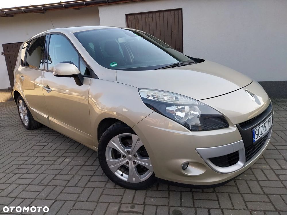 Renault Scenic 1.6 16V Confort Privilege - 28