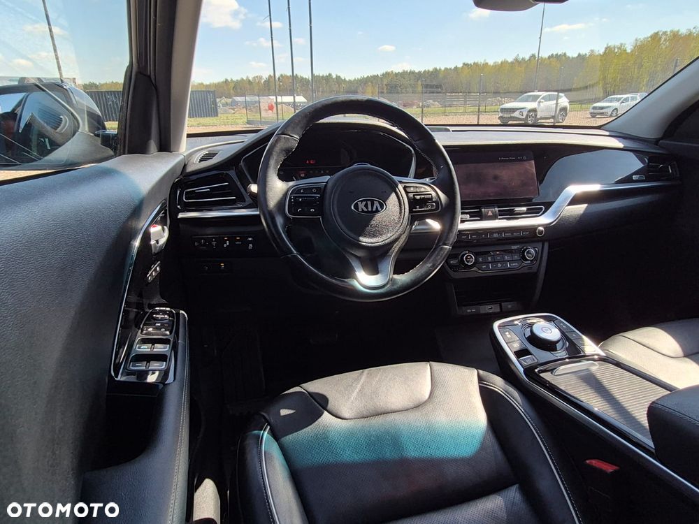 Kia Niro - 13