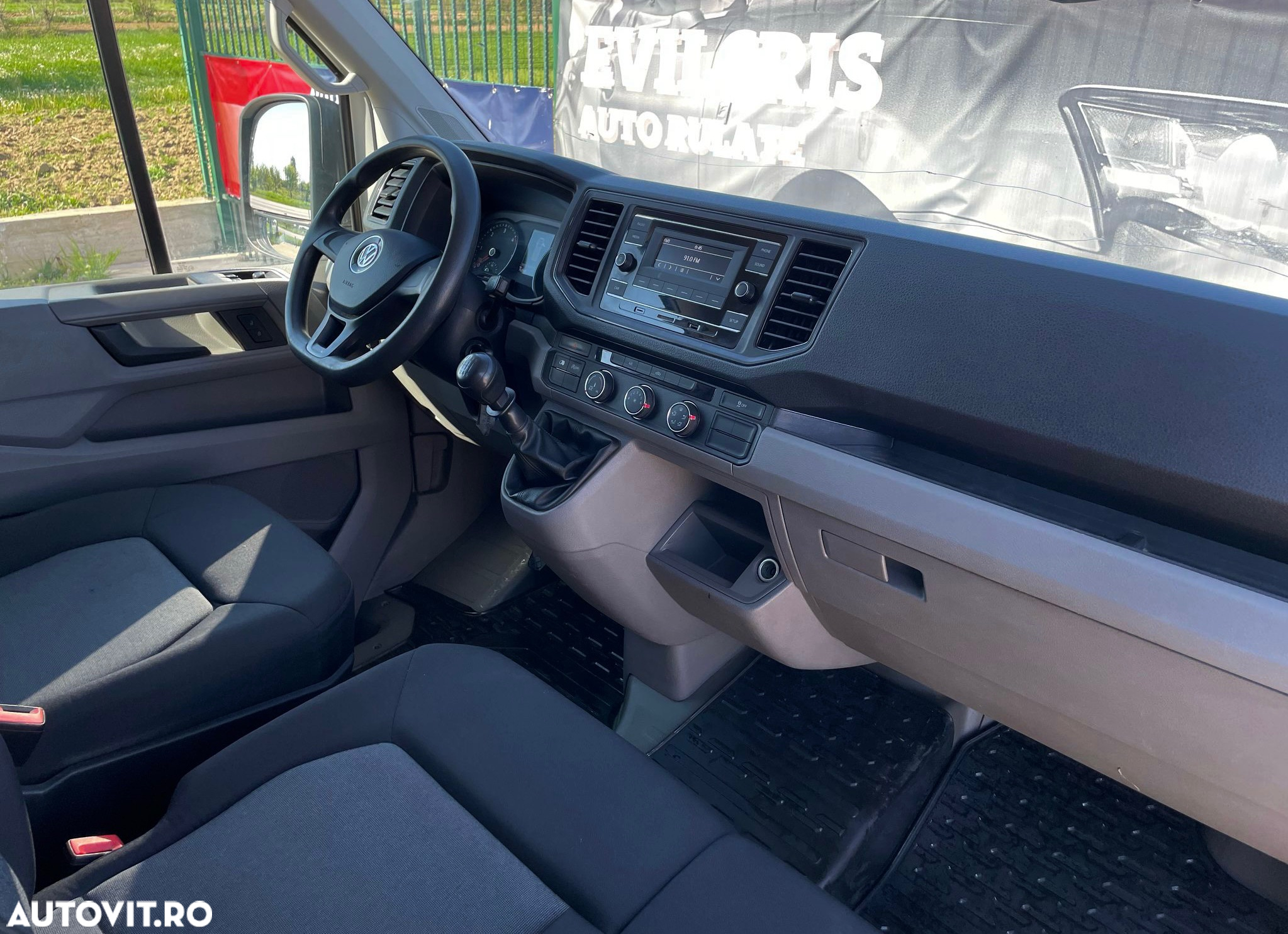Volkswagen Crafter L3H3 - 18