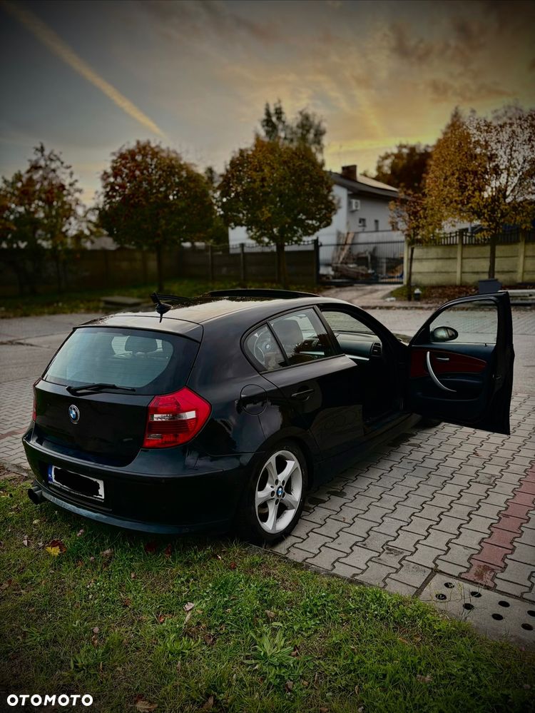 BMW Seria 1 118d DPF - 6