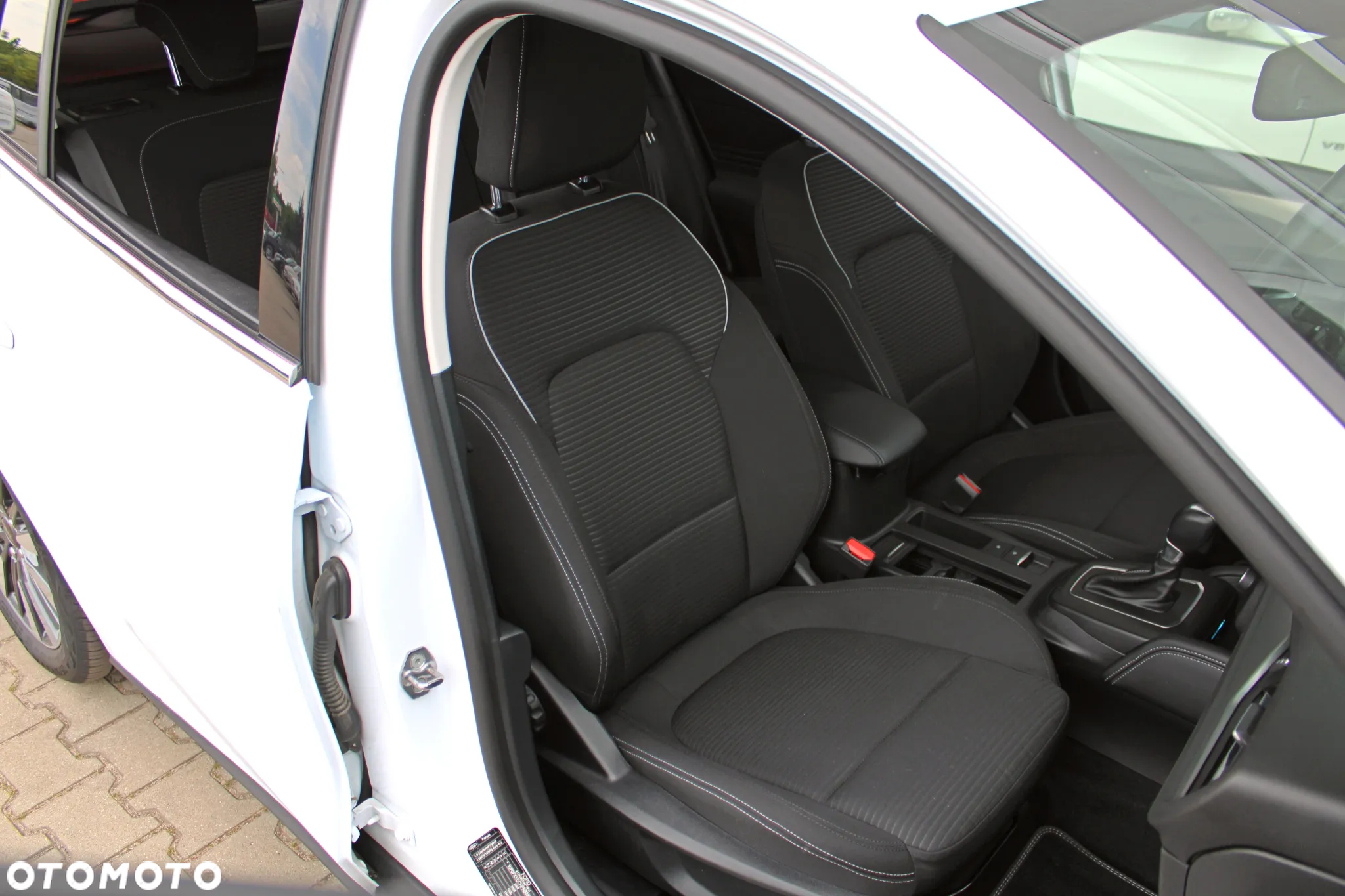Ford Focus 1.0 EcoBoost mHEV Titanium Style - 15