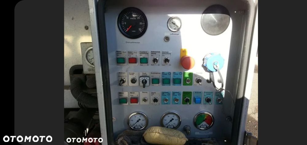 MAN Muller Jetmaster F90 - 16