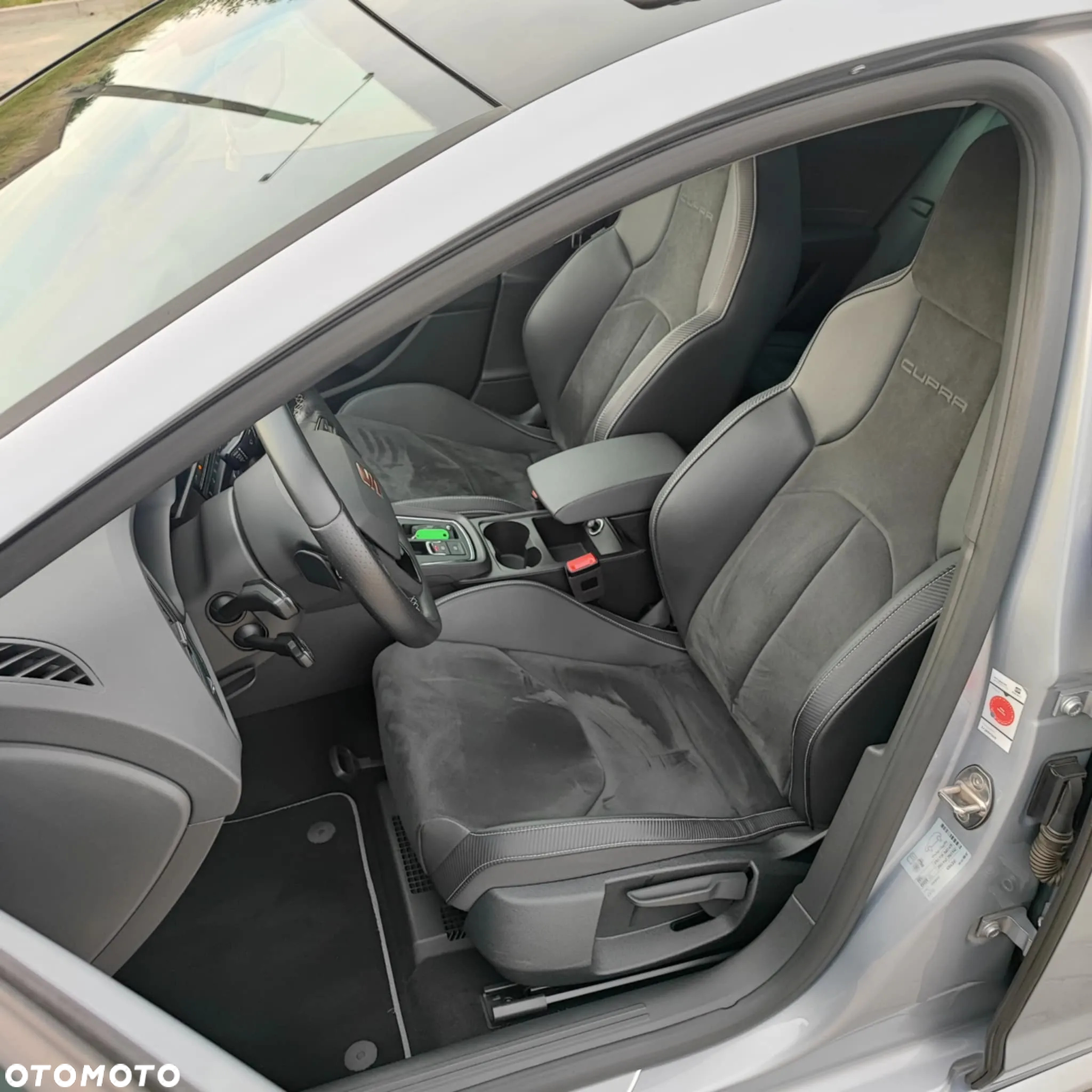 Seat Leon 2.0 TSI Cupra S&S DSG - 34