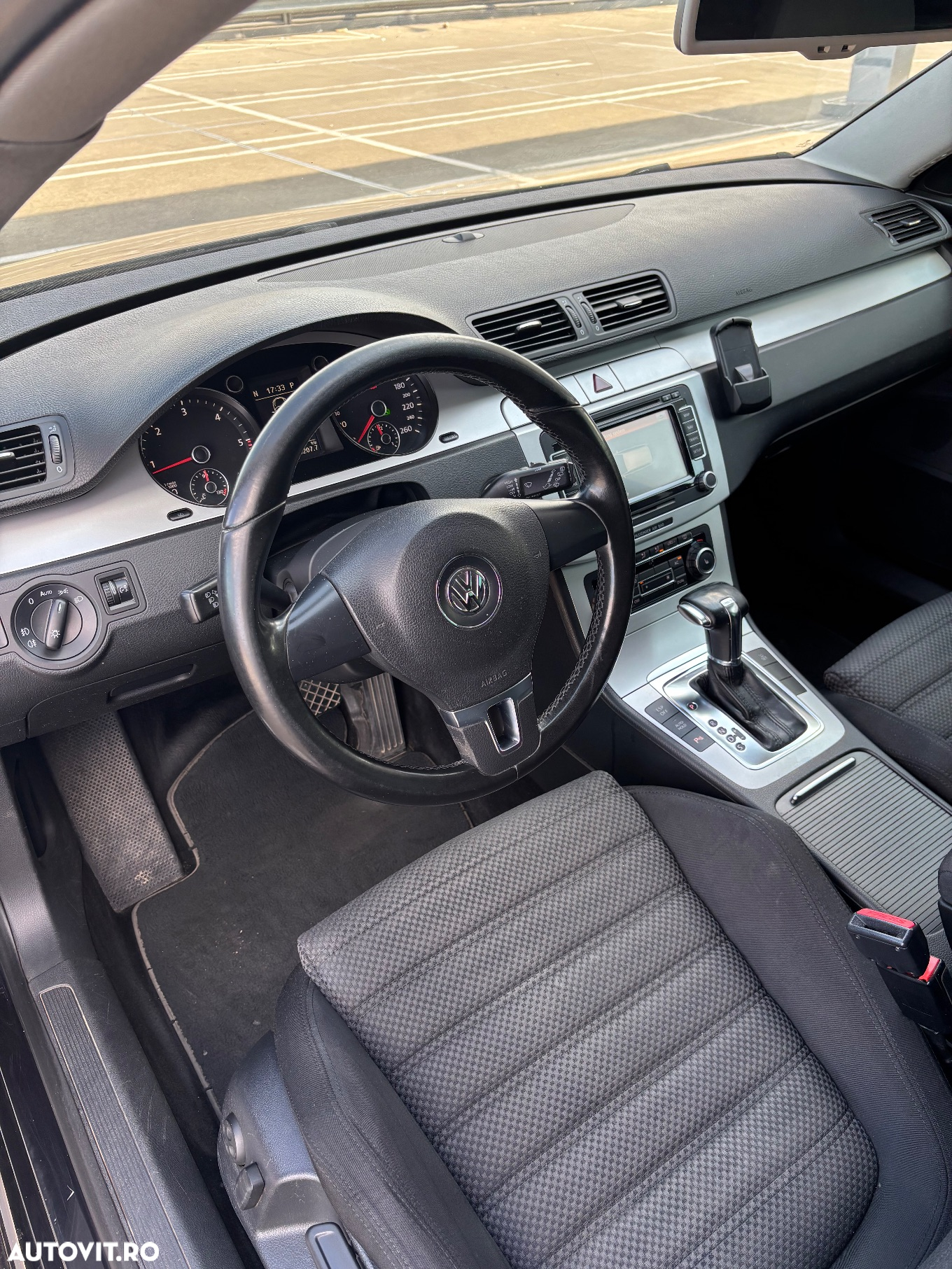Volkswagen Passat 2.0TDI Highline DPF DSG - 13