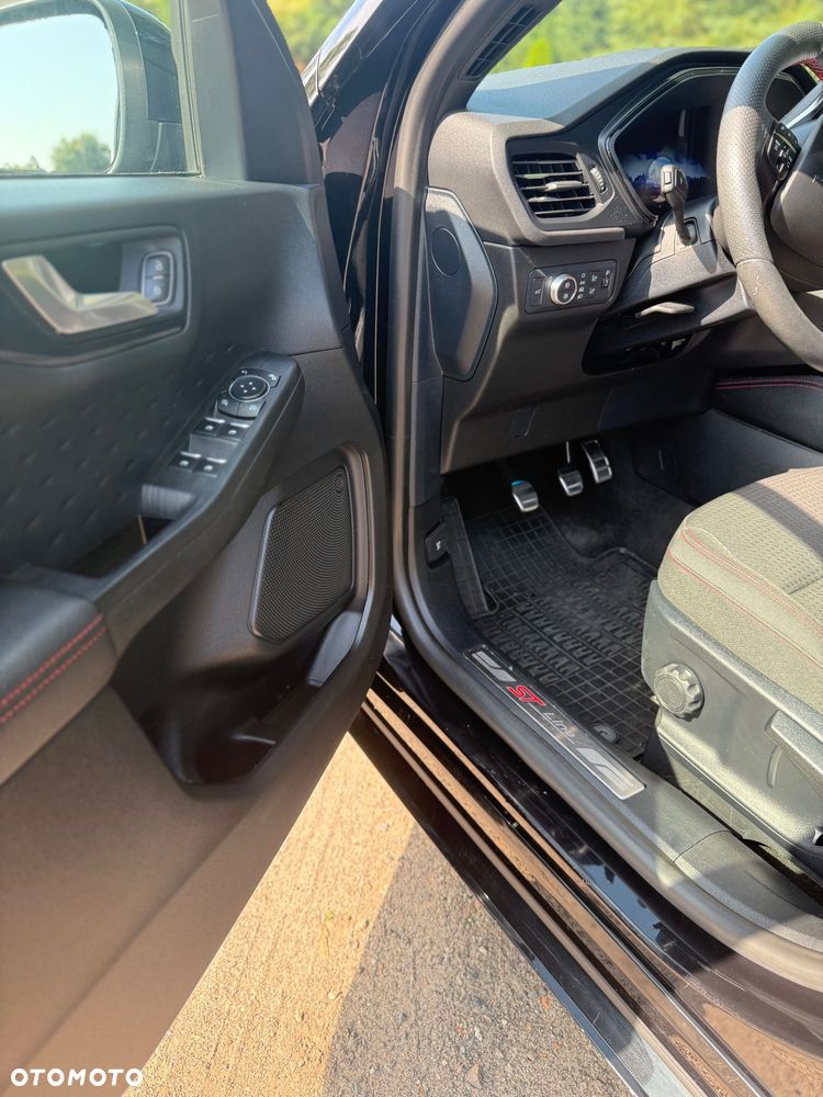 Ford Kuga 1.5 EcoBoost FWD ST-Line - 20