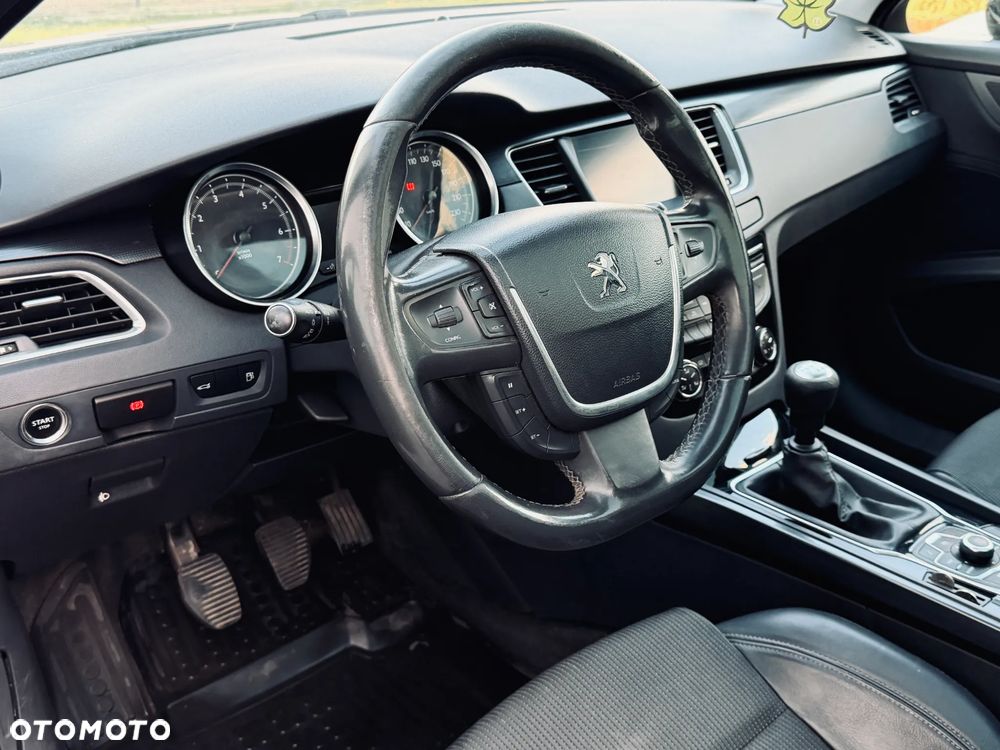 Peugeot 508 1.6 T Allure - 11