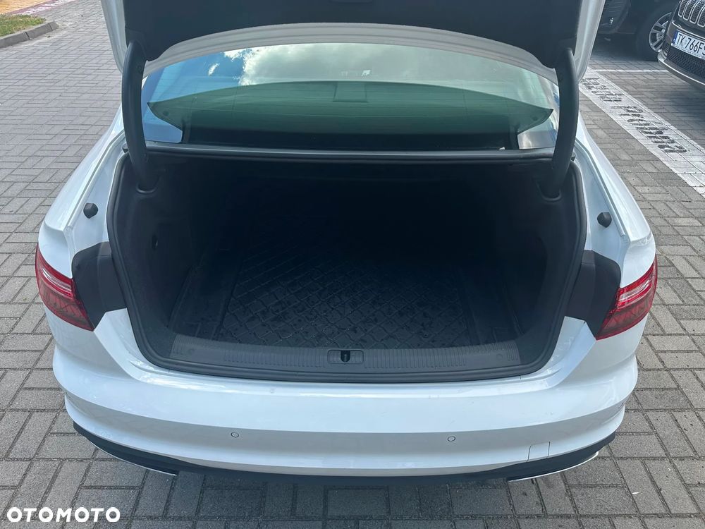 Audi A4 Limousine 30 TDI mHEV S tronic - 16