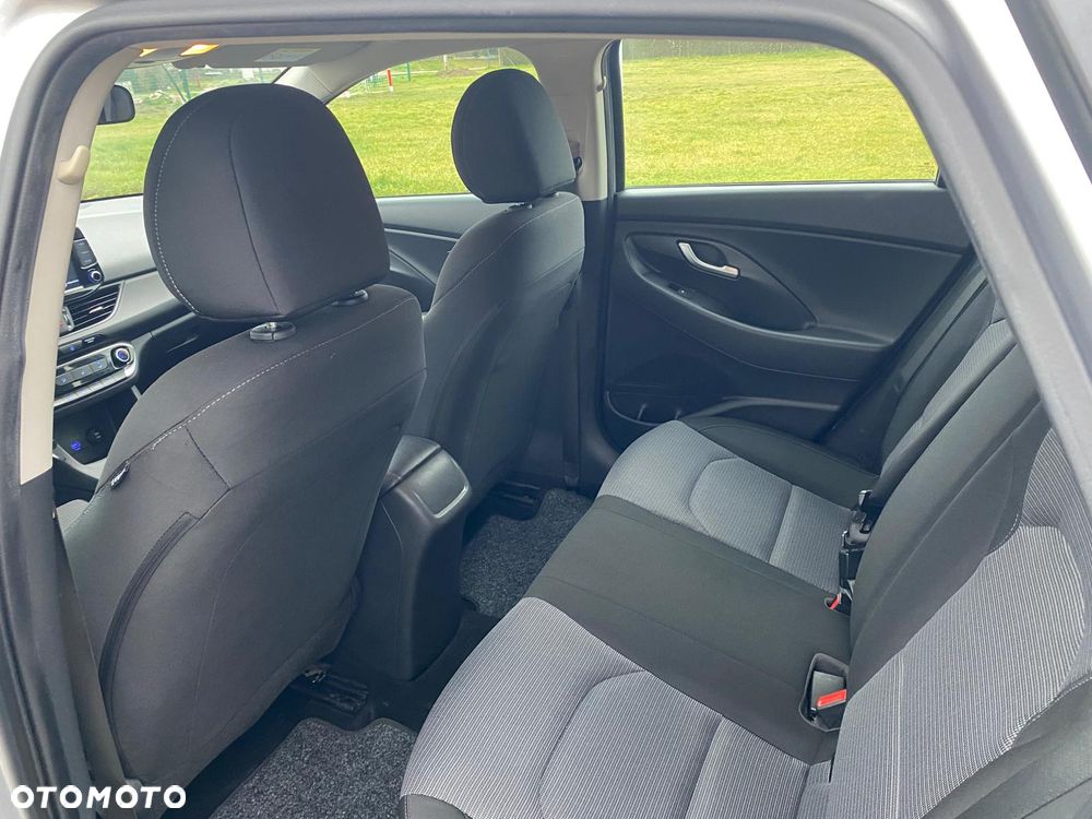 Hyundai i30 1.6 CRDI Style - 8