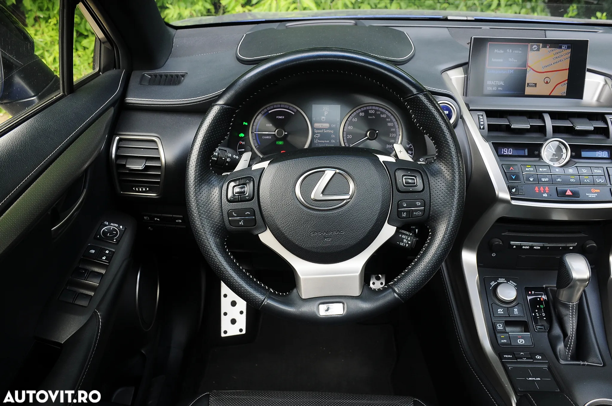 Lexus Seria NX 300h F Sport - 11