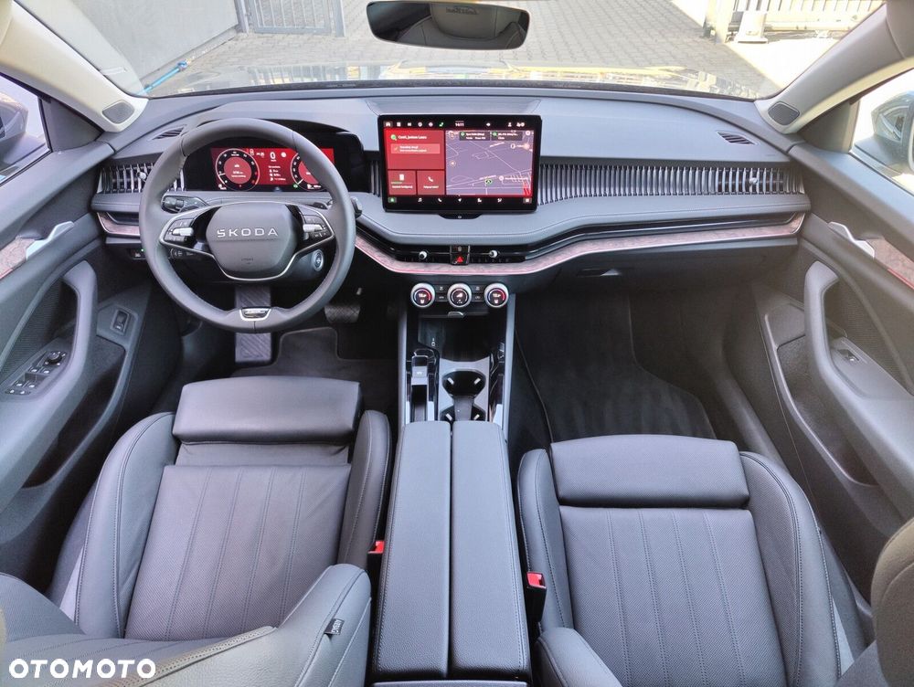 Skoda Superb 2.0 TSI L&K DSG - 18