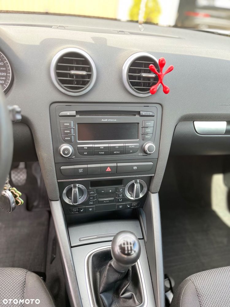 Audi A3 Sportback 2.0 TDI DPF Ambition - 11