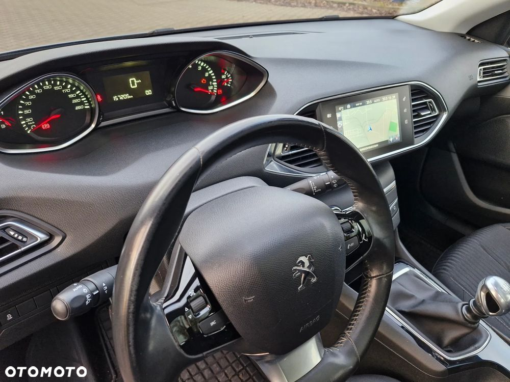 Peugeot 308 1.6 THP Active - 22