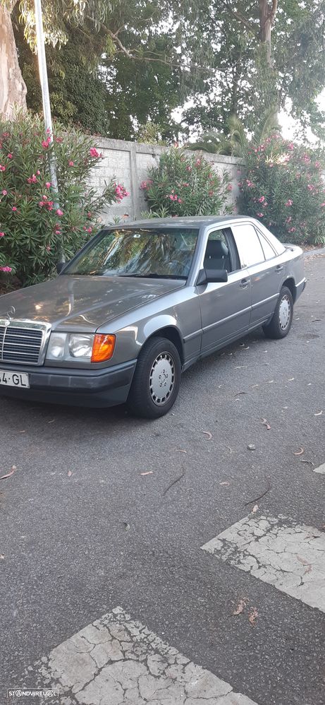 Mercedes-Benz W124 (1984-1997) - 10