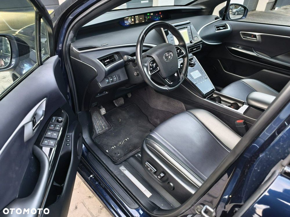 Toyota Mirai - 9