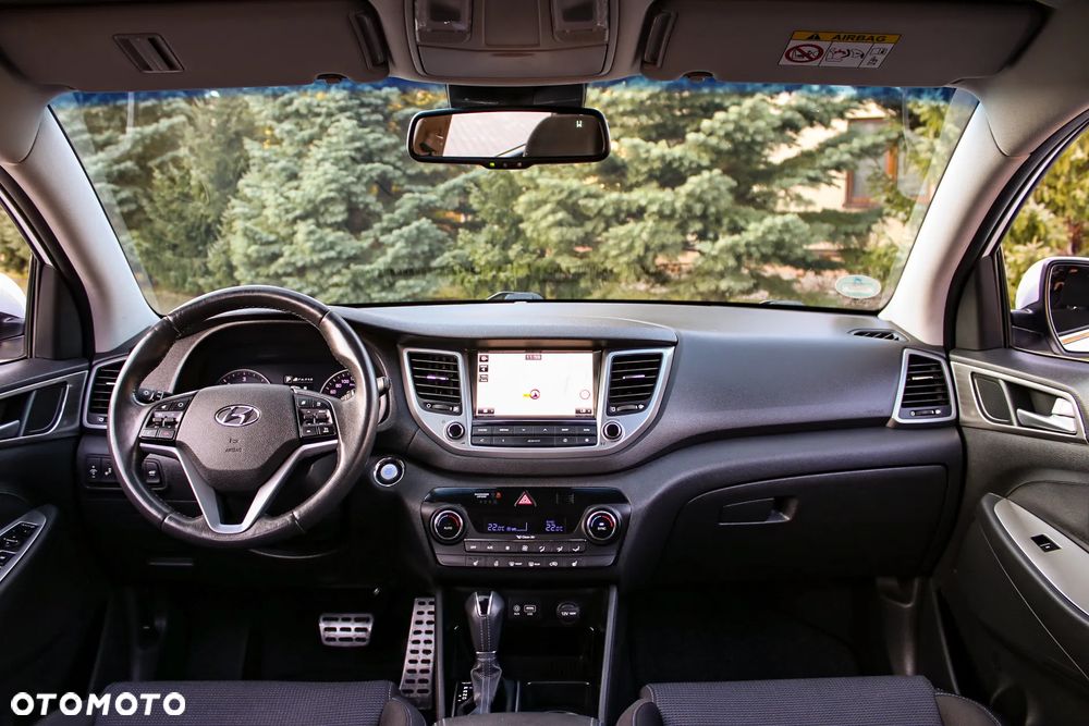 Hyundai Tucson 2.0 CRDI 4WD Automatik Premium - 16