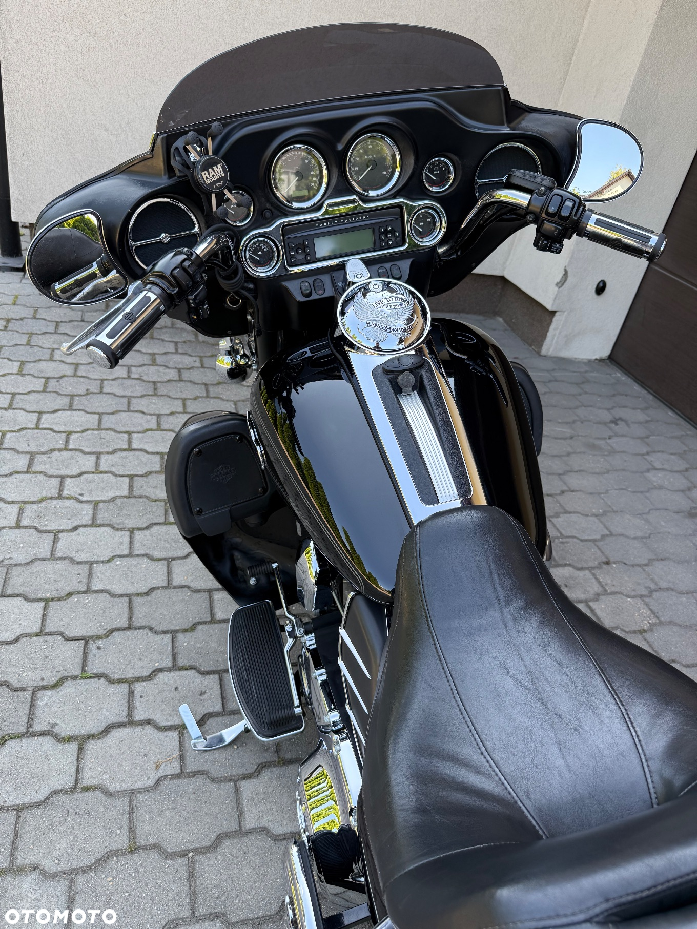 Harley-Davidson FLHTCU Ultra - 32