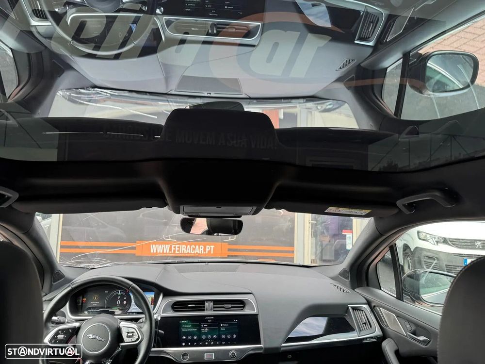 Jaguar I-Pace - 32