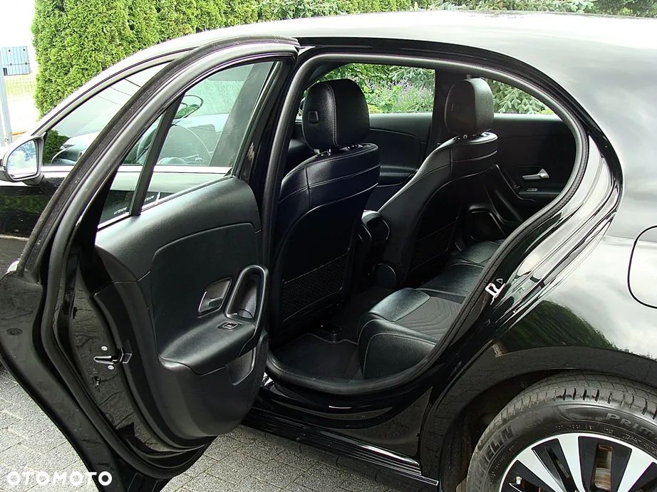 Mercedes-Benz Klasa A 250 e PHEV Progressive 8G-DCT - 18