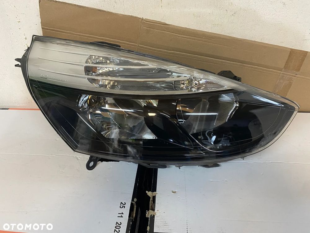 lampa clio 4 przed liftem prawa eu cała - 1