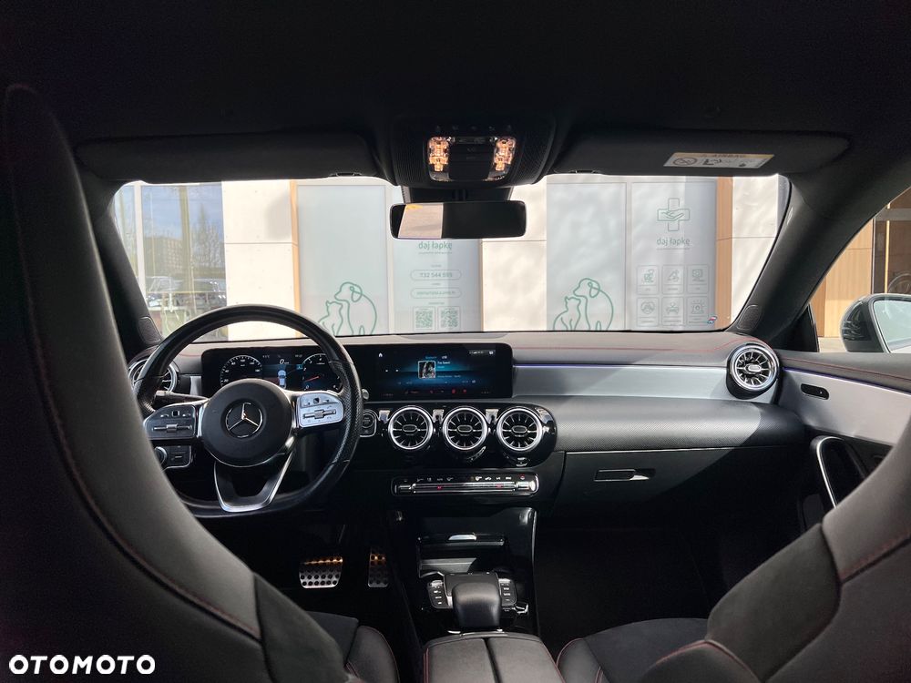 Mercedes-Benz CLA 250 4-Matic AMG Line 7G-DCT - 21