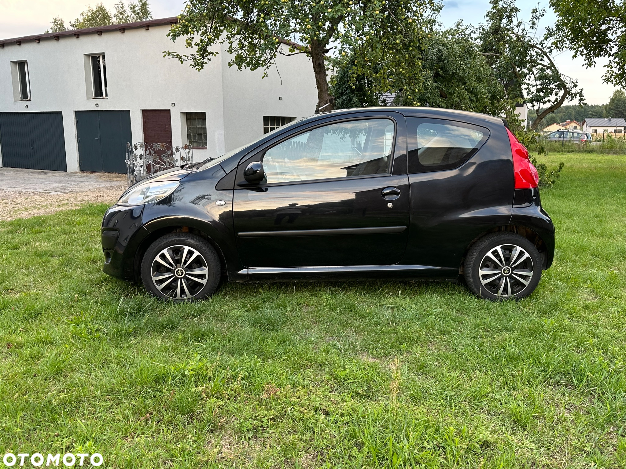 Peugeot 107 1.0 U Move - 2