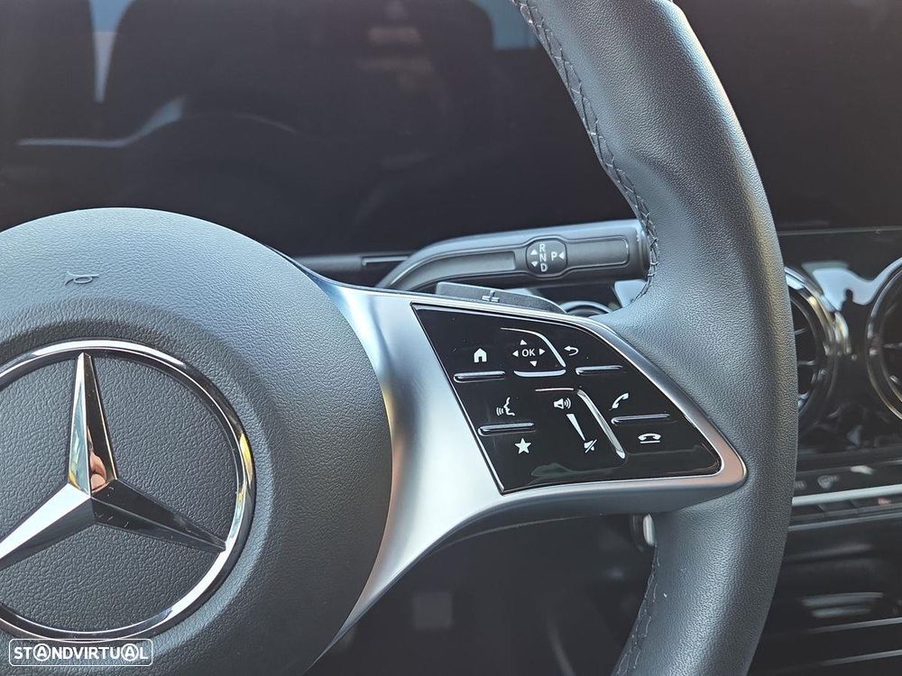 Mercedes-Benz B 180 d - 18